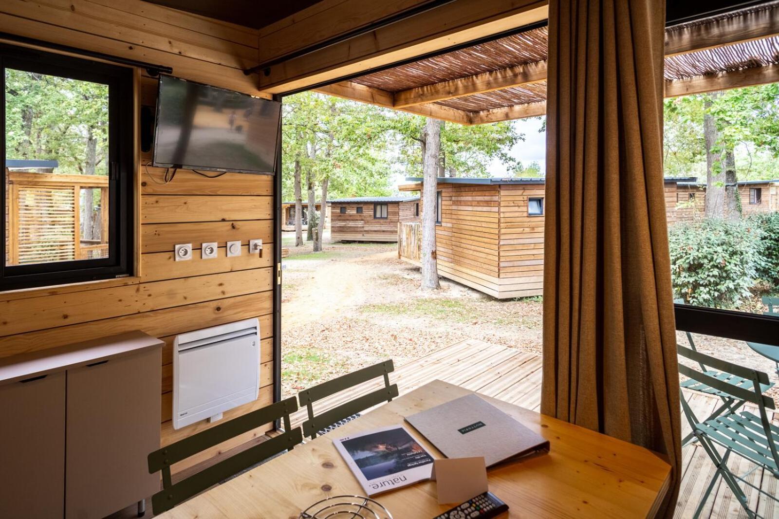 Huttopia Lac D'Aiguebelette Saint-Alban-de-Montbel الغرفة الصورة