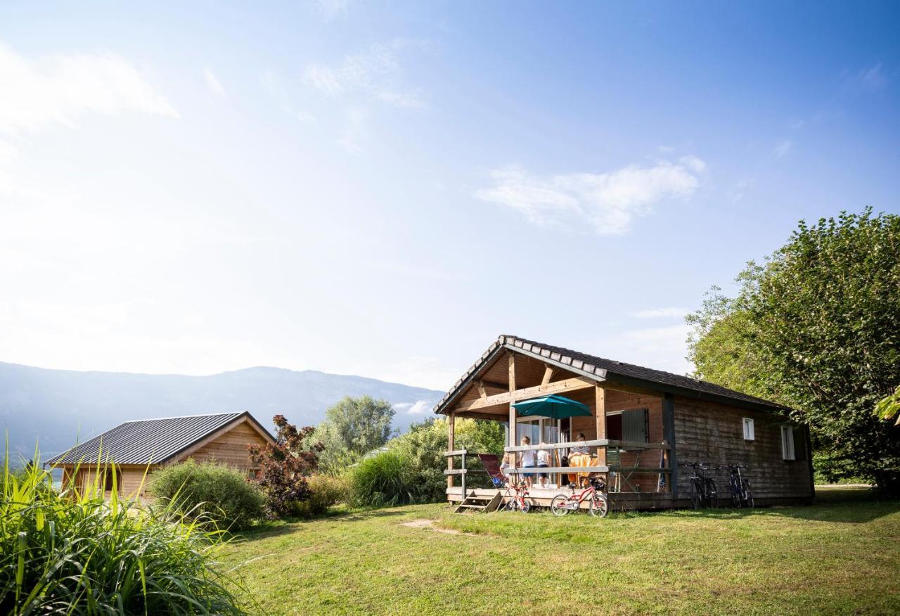Huttopia Lac D'Aiguebelette Saint-Alban-de-Montbel المظهر الخارجي الصورة